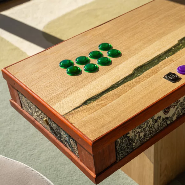 Tobirama arcade coffee table