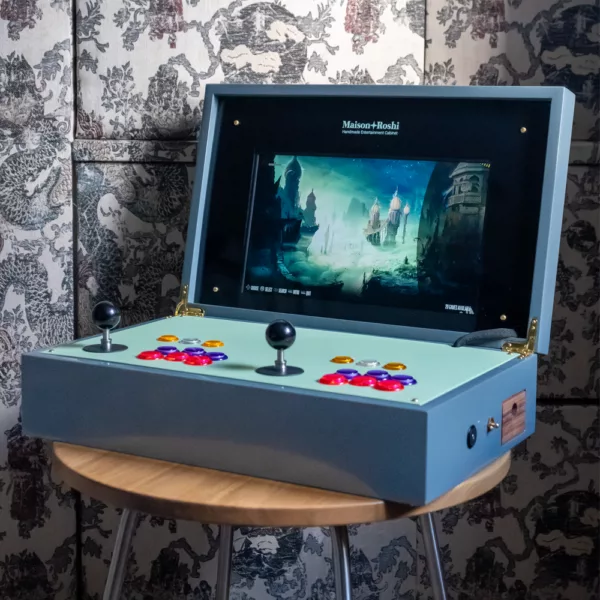 Marianna portable arcade console