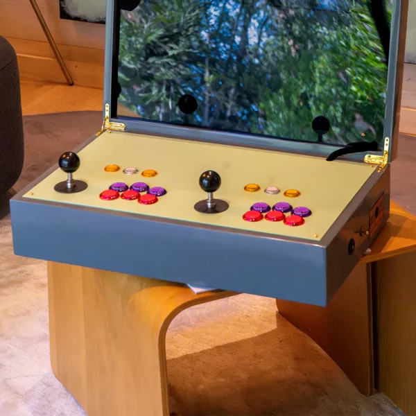 Marianna Handheld Console
